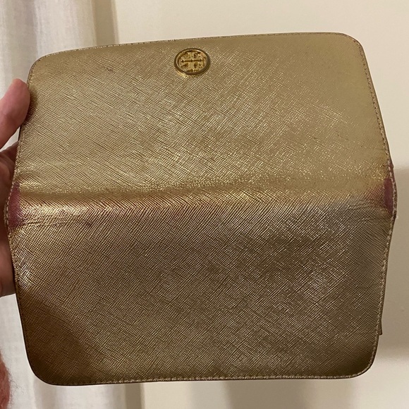 Rehab Bag Bundle!! LV, Ferragamo, Coach, Tory - Picture 9 of 16